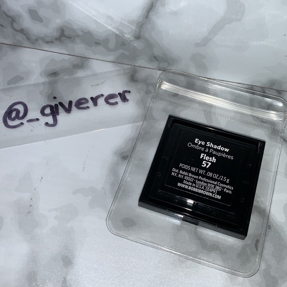 FLESH (#57) Bobbi Brown Discontinued Eyeshadow - Picture 4 of 12